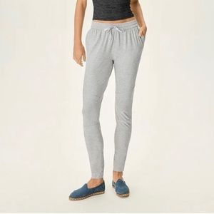 Outdoor Voices Cloudknit Sweatpants